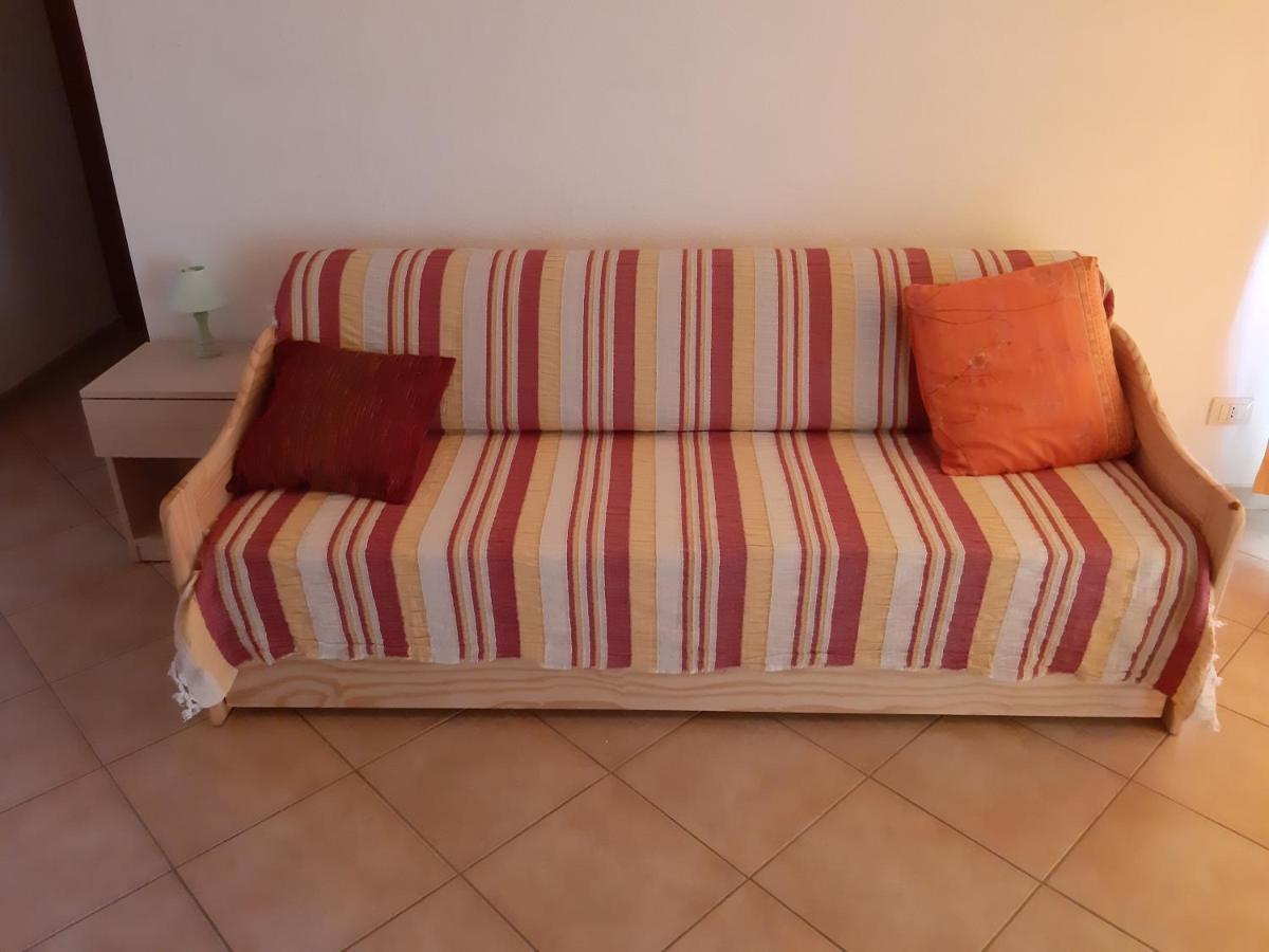 Isola Rossa Appartamenti Paduledda Buitenkant foto