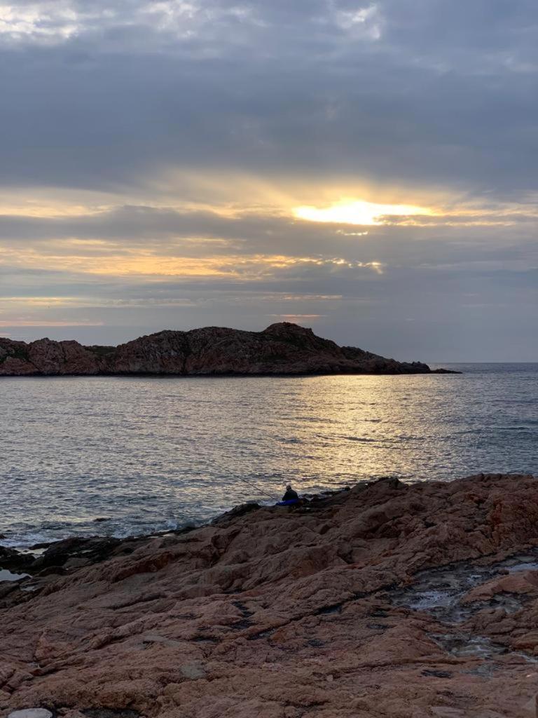 Isola Rossa Appartamenti Paduledda Buitenkant foto