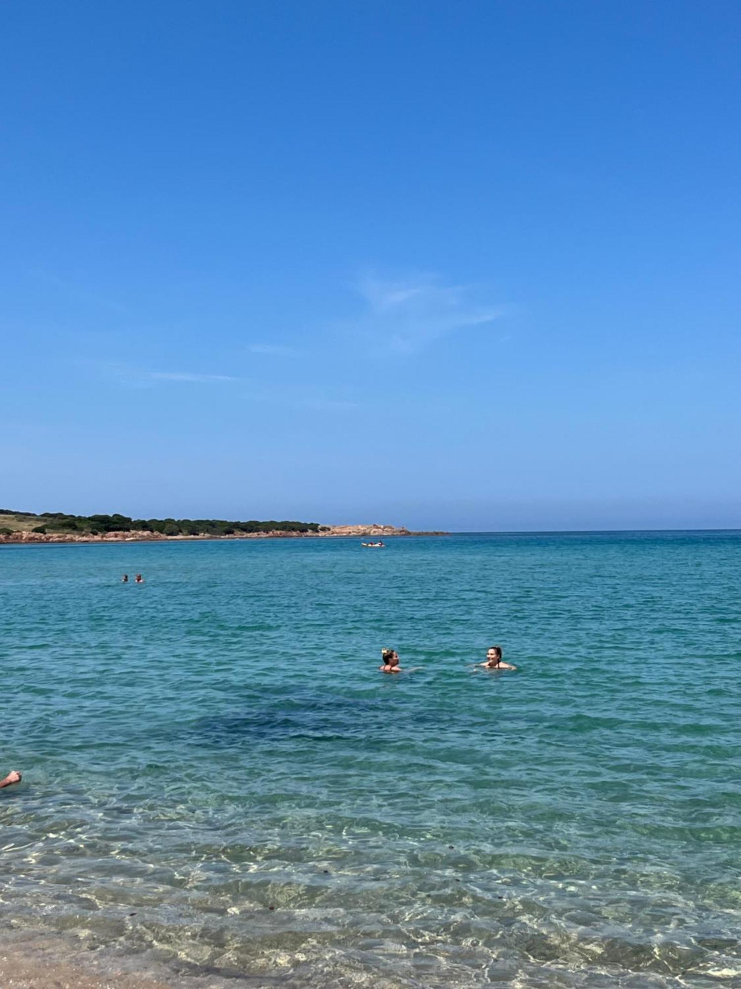 Isola Rossa Appartamenti Paduledda Buitenkant foto