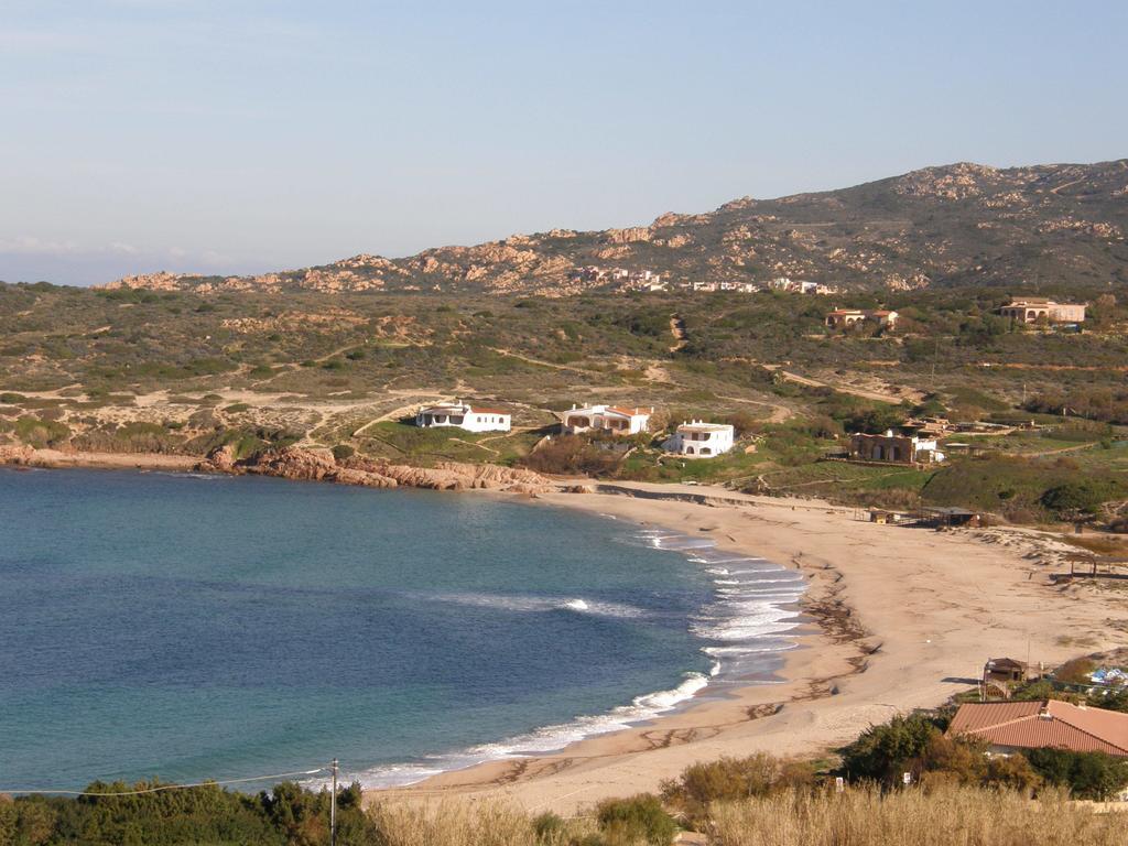 Isola Rossa Appartamenti Paduledda Buitenkant foto